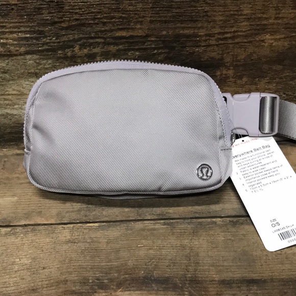 everywhere belt bag lululemon black